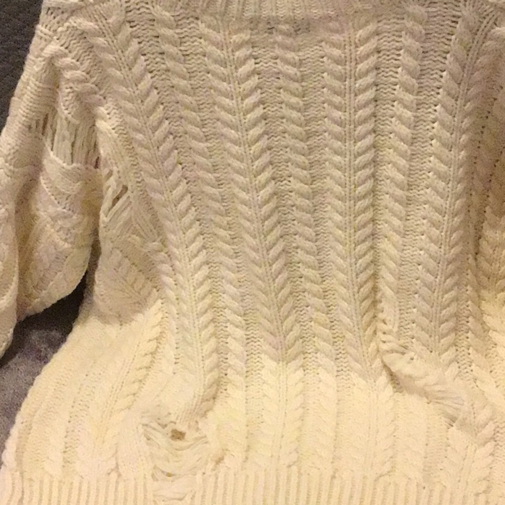Cable Knit Cream Sweater - Picture 5 of 5